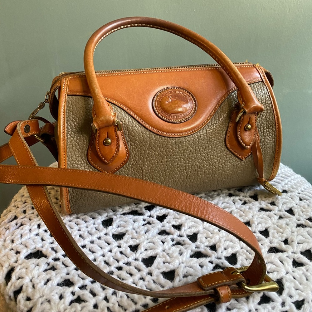 Rare real Vintage Dooney & Bourke